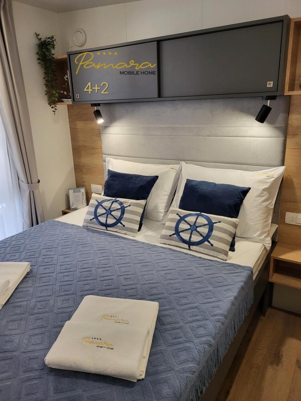 PAMARA Mobile Home Biograd Na Moru Esterno foto